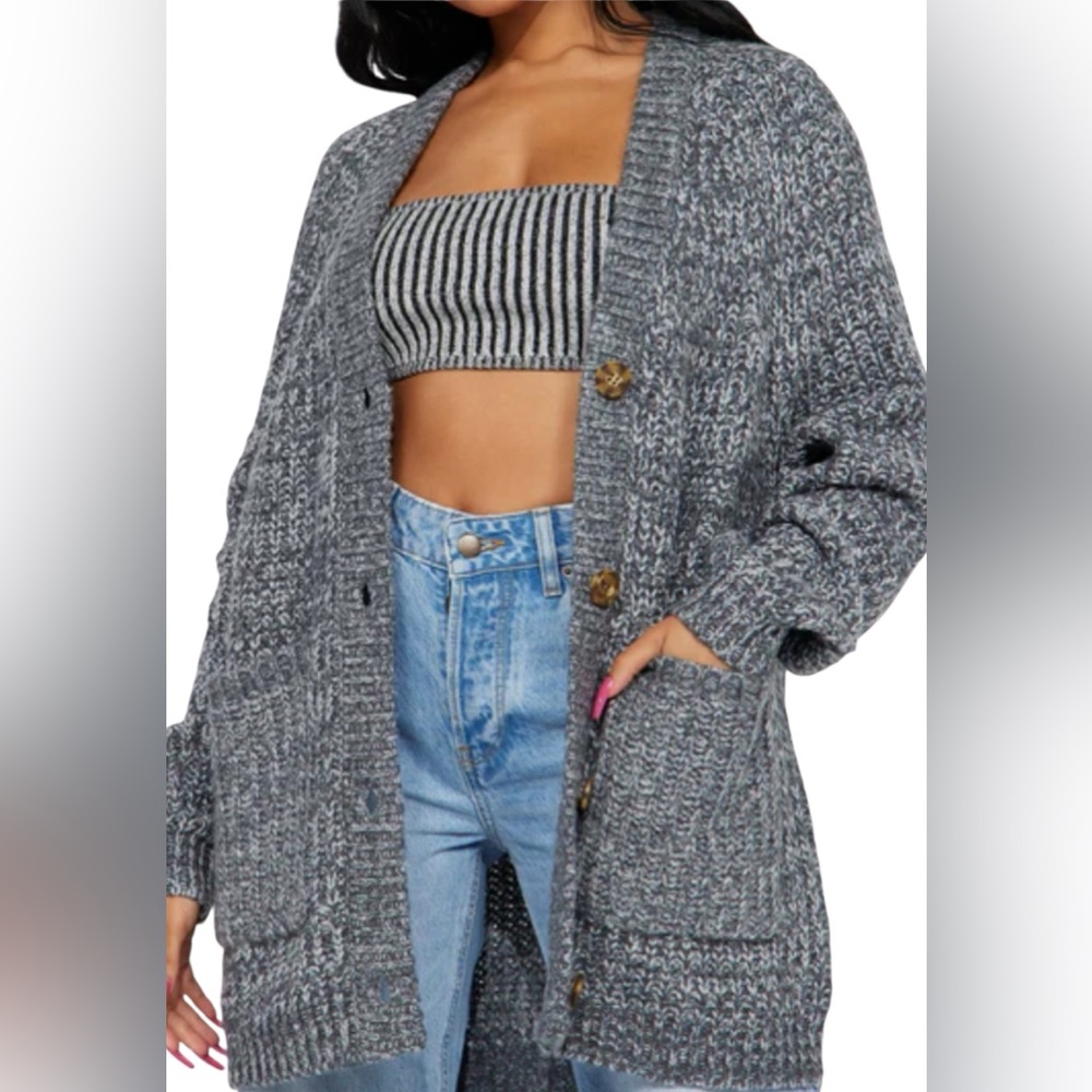 CAbi Gray Women's Sweater Cardigan